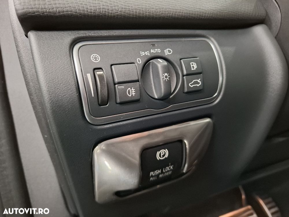 Volvo XC 60 D4 VEA Start-Stop Momentum - 21