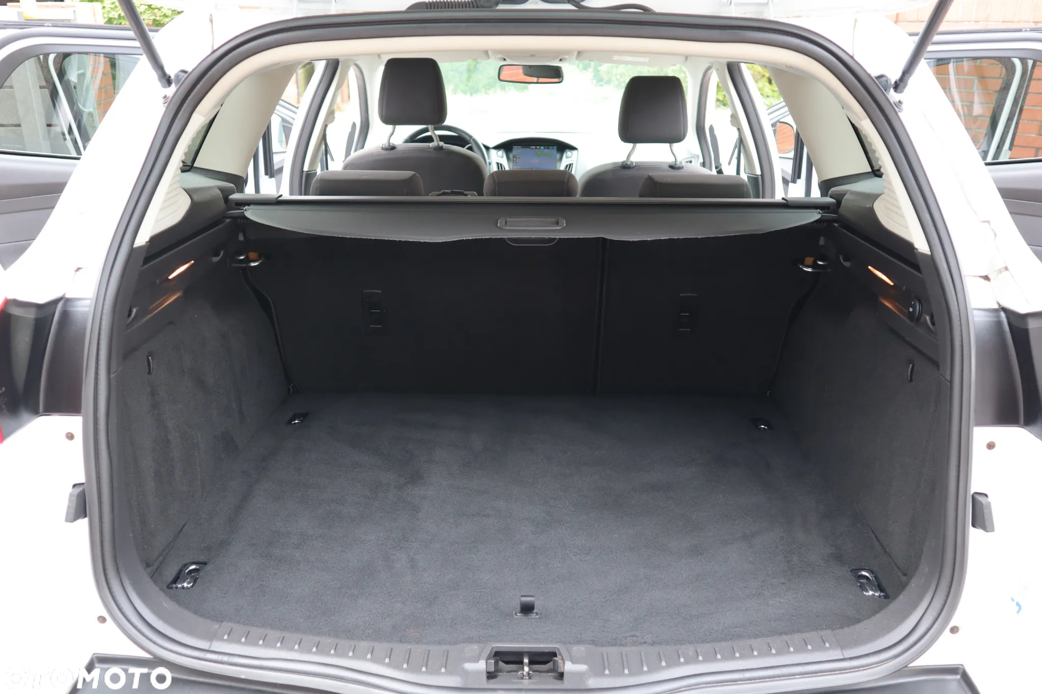 Ford Focus 1.0 EcoBoost Start-Stopp-System TITANIUM - 14