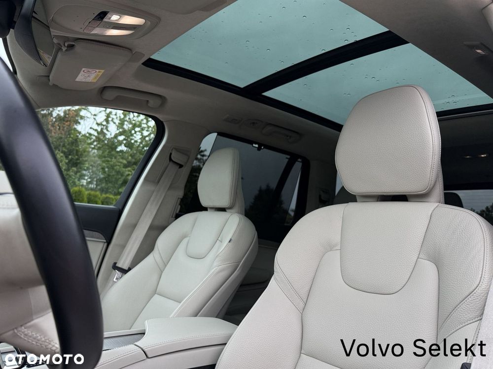 Volvo XC 90 - 12