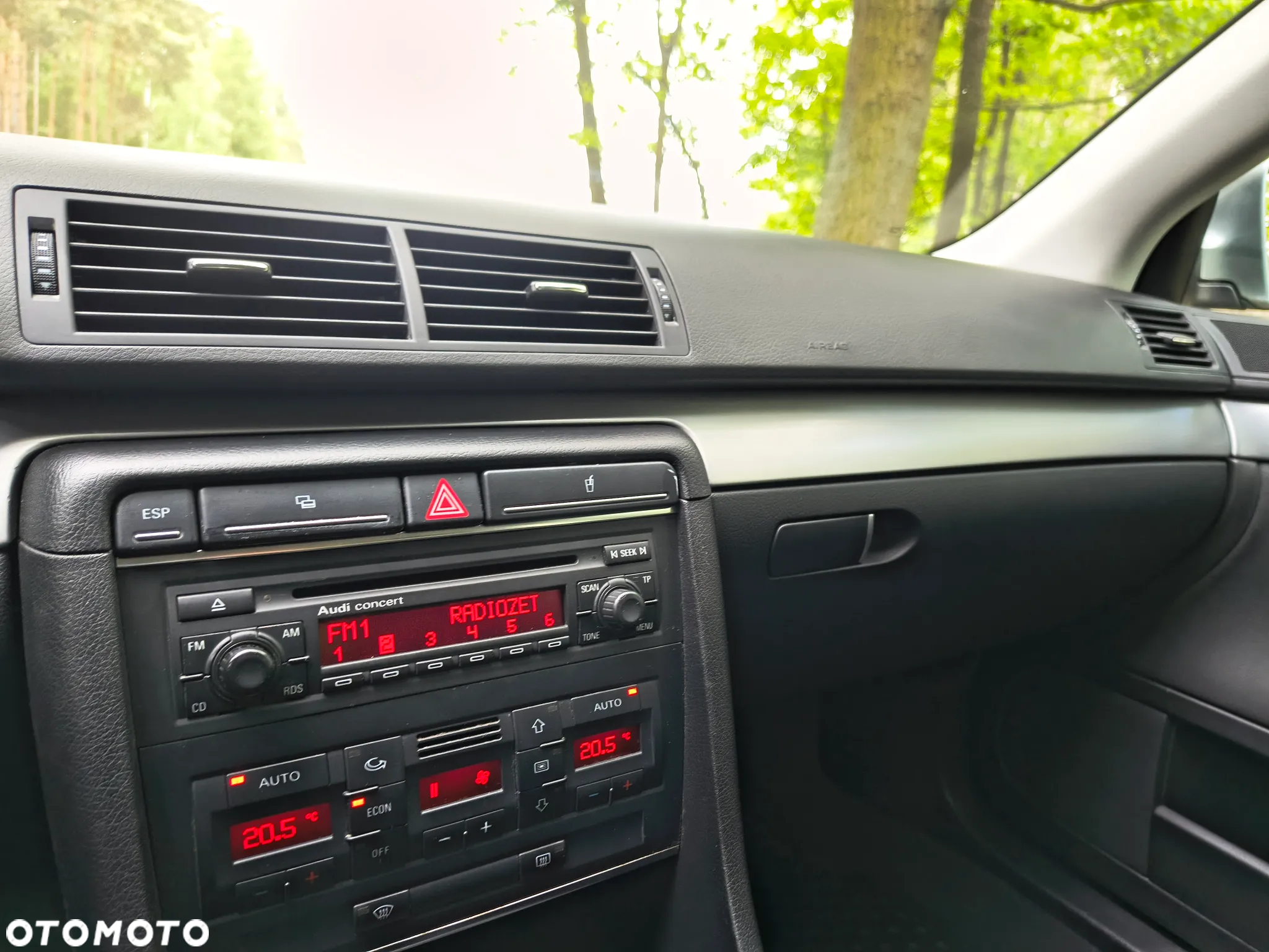 Audi A4 Avant 2.0 TDI - 23