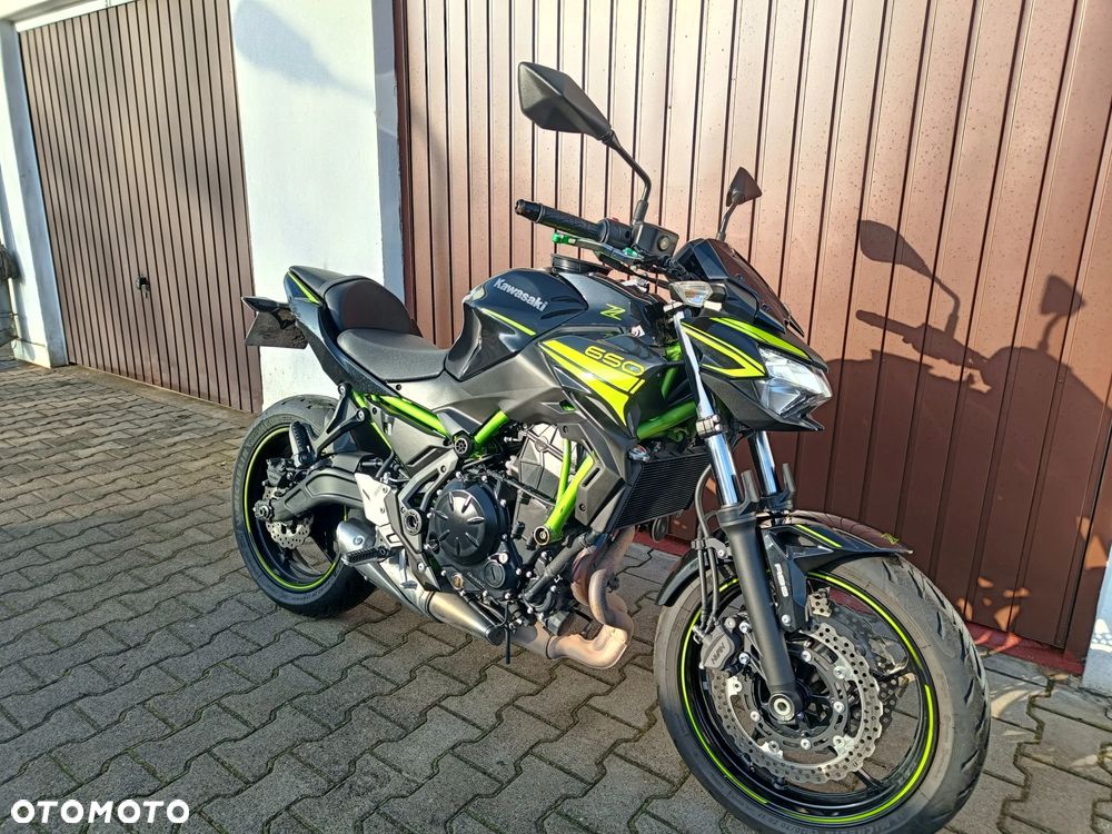 Kawasaki Z 650 - 17