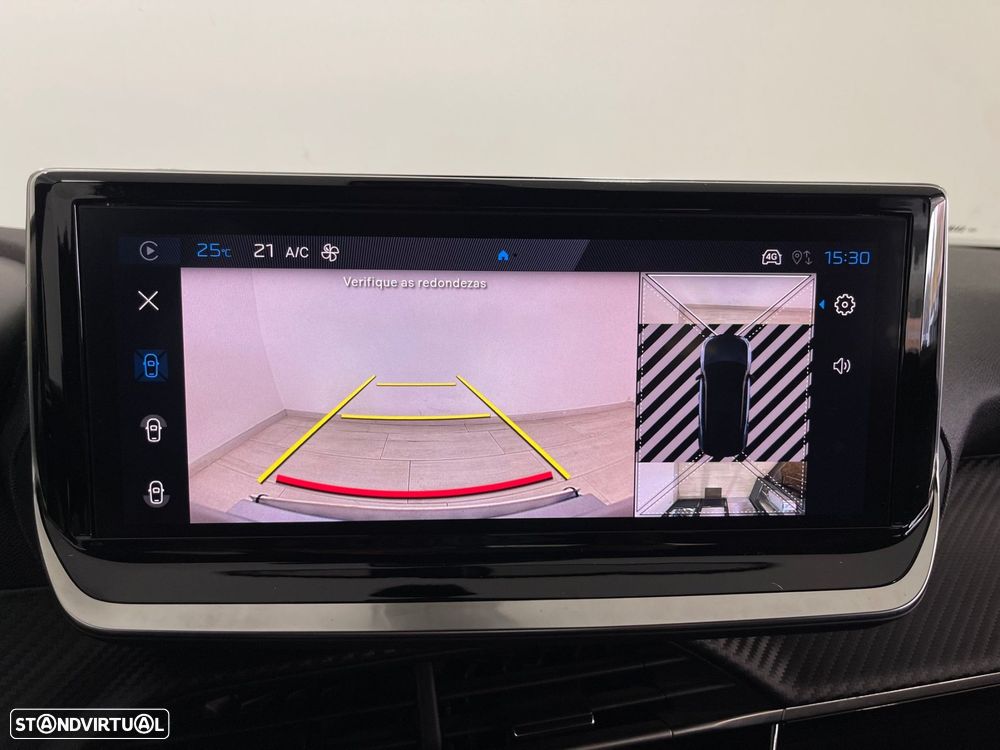 Peugeot 2008 1.2 Hybrid Allure e-DCS6 - 45