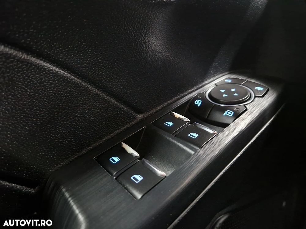 Ford Kuga 1.5 EcoBlue Aut. TITANIUM - 21