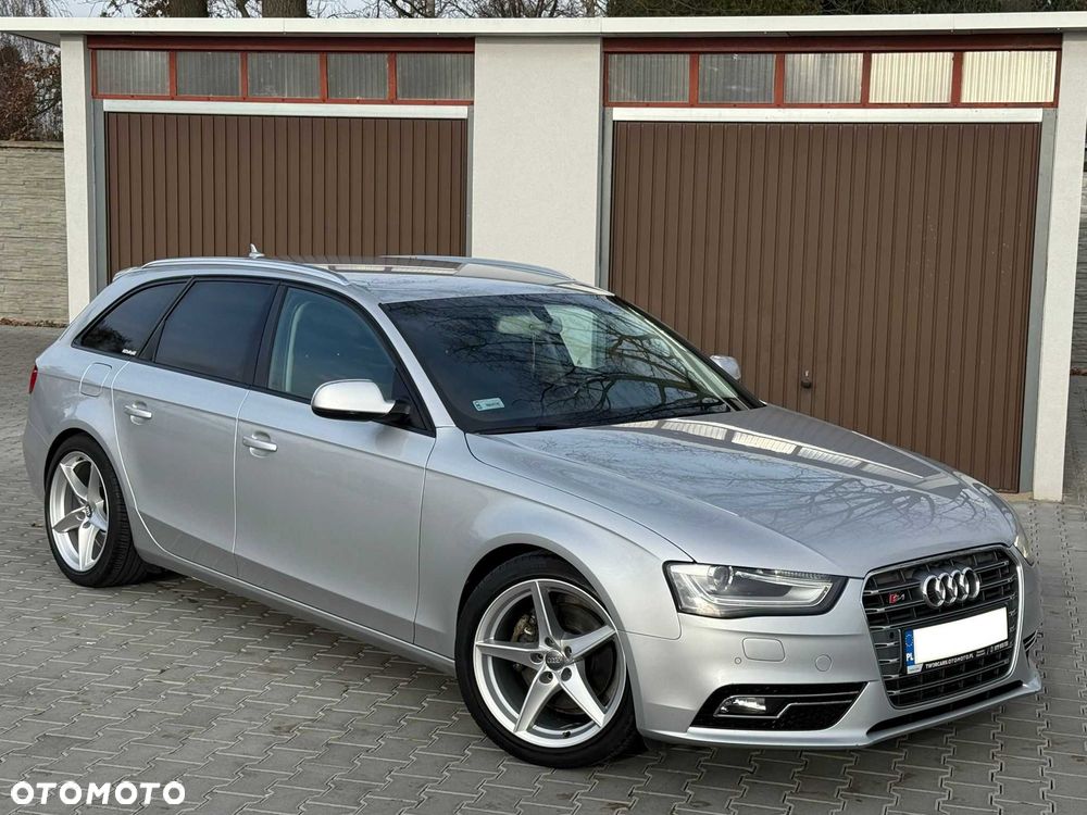 Audi A4 Avant - 1