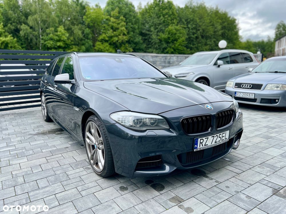 BMW Seria 5 M550d xDrive Touring Sport-Aut - 2