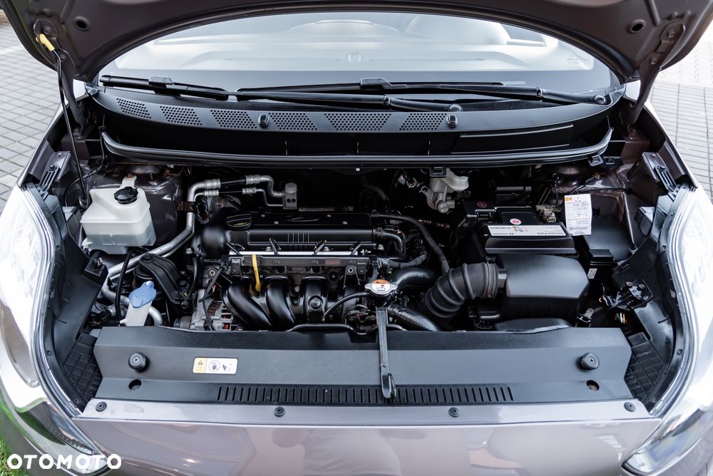 Hyundai ix20 1.4 Classic - 27