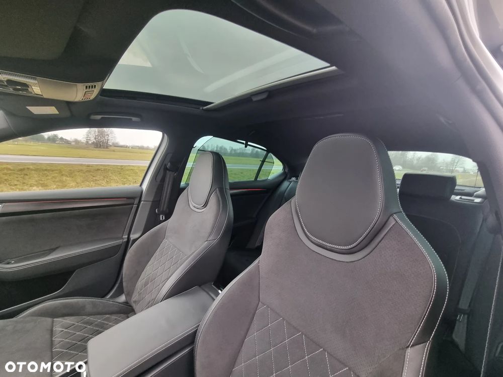 Skoda Superb 2.0 TDI 4x4 DSG Sportline - 15