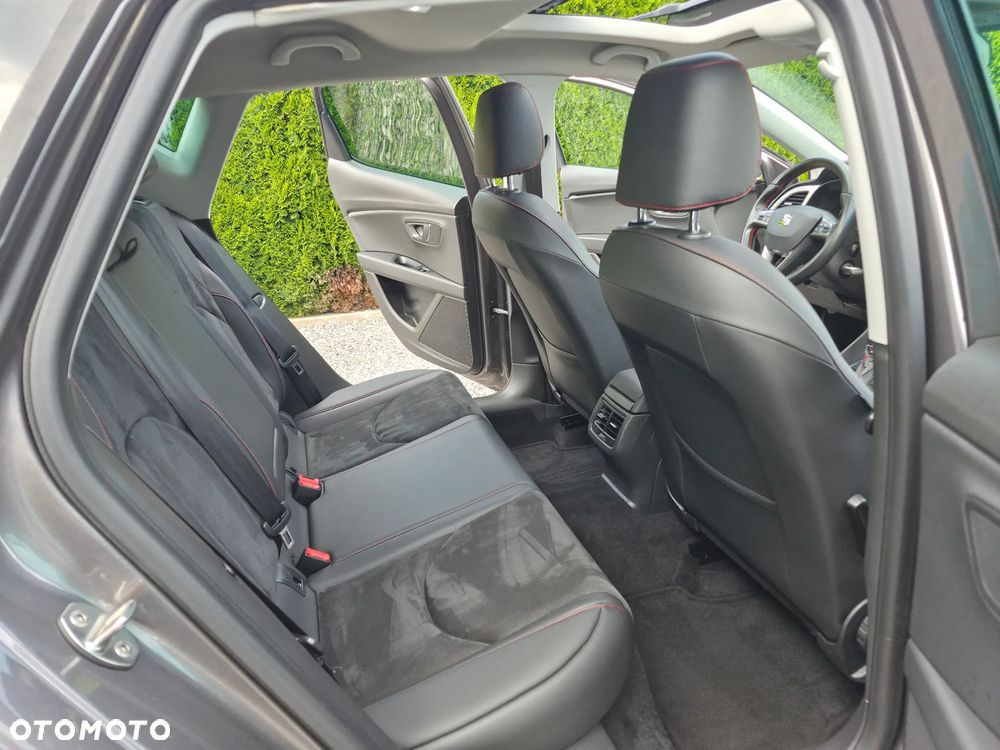 Seat Leon 2.0 TDI DPF DSG FR - 17