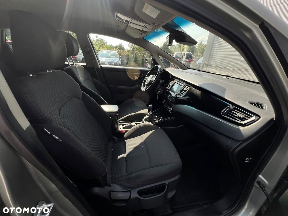 Kia Carens 1.6 GDI Business Line 7os EU6 - 15