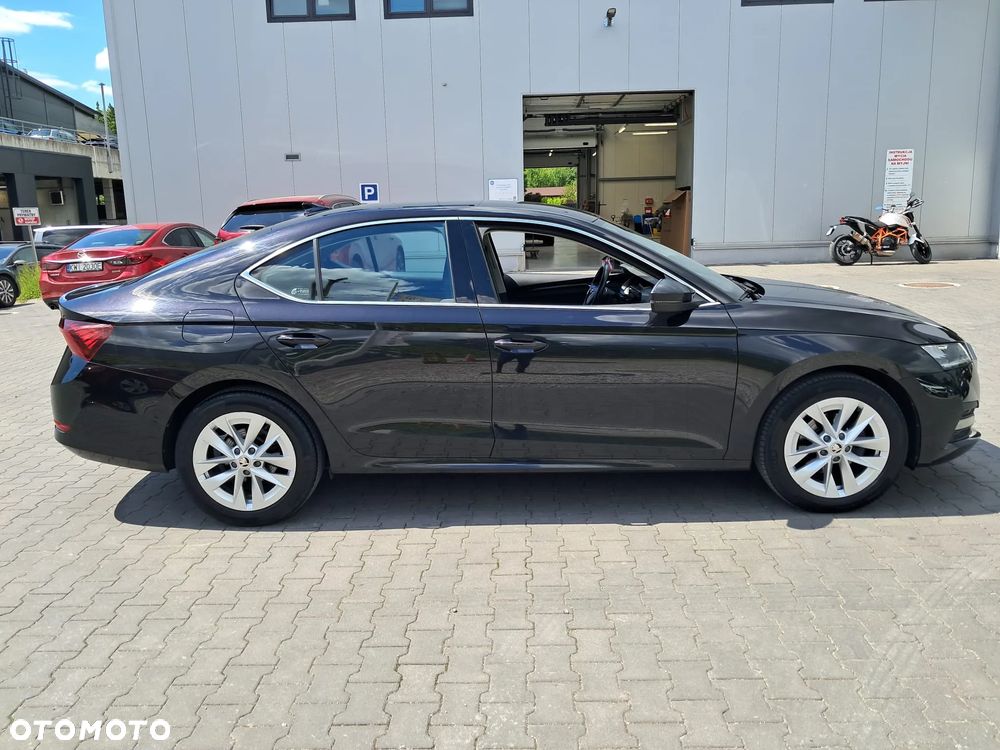 Skoda Octavia 2.0 TDI Ambition DSG - 6