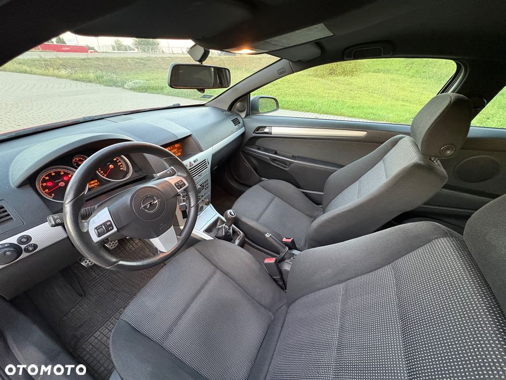 Opel Astra 1.8 Sport - 12