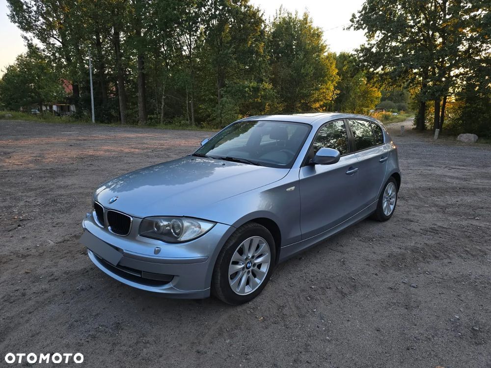BMW Seria 1 116i - 1