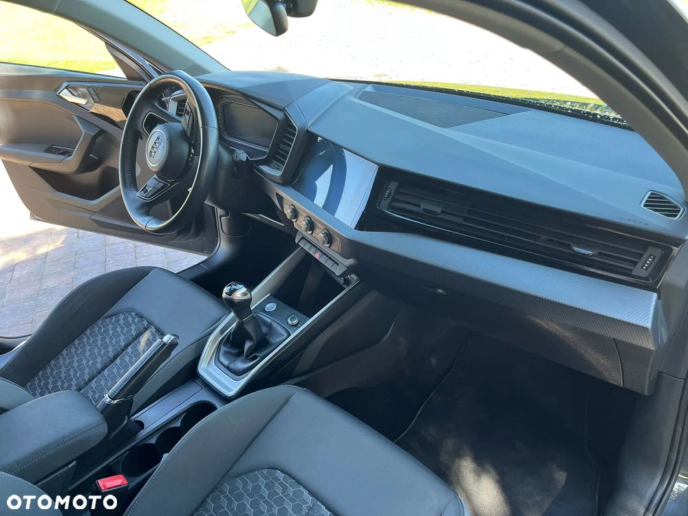 Audi A1 Sportback 1.0 TFSI - 18