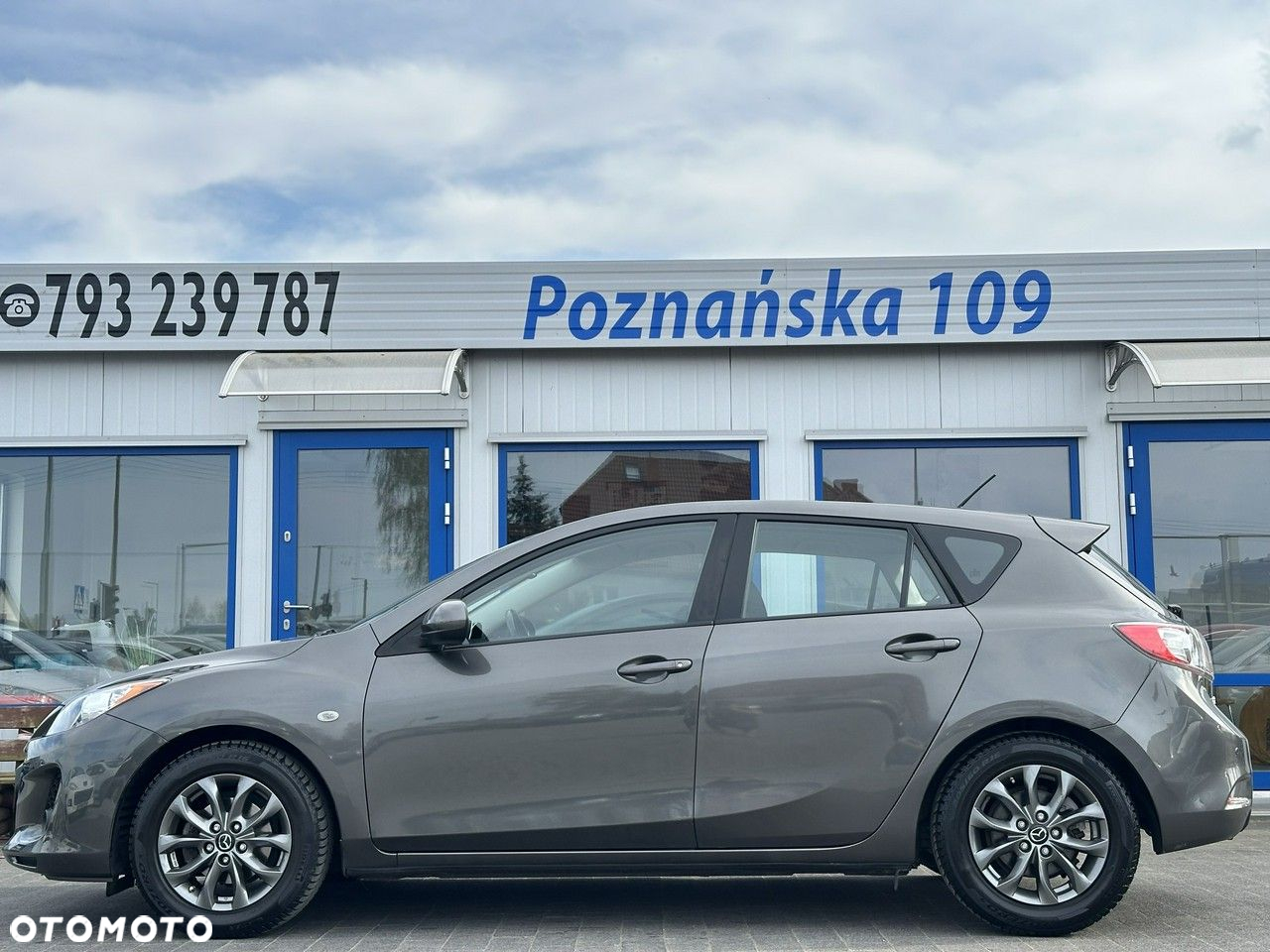 Mazda 3 - 3