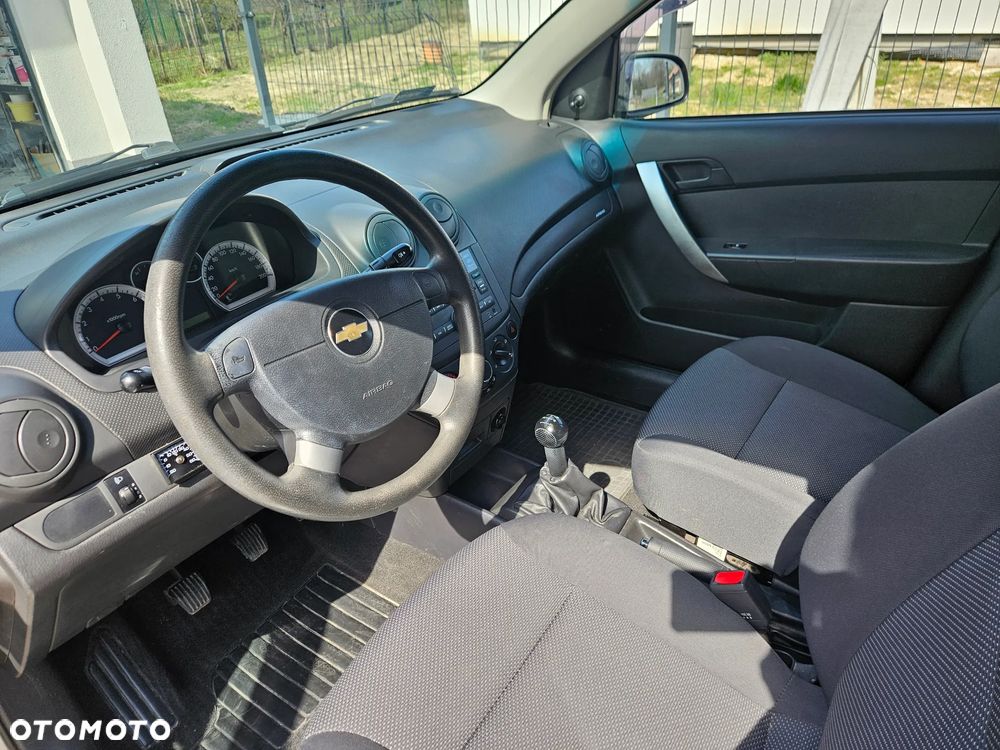 Chevrolet Aveo 1.2 16V Base+ - 17