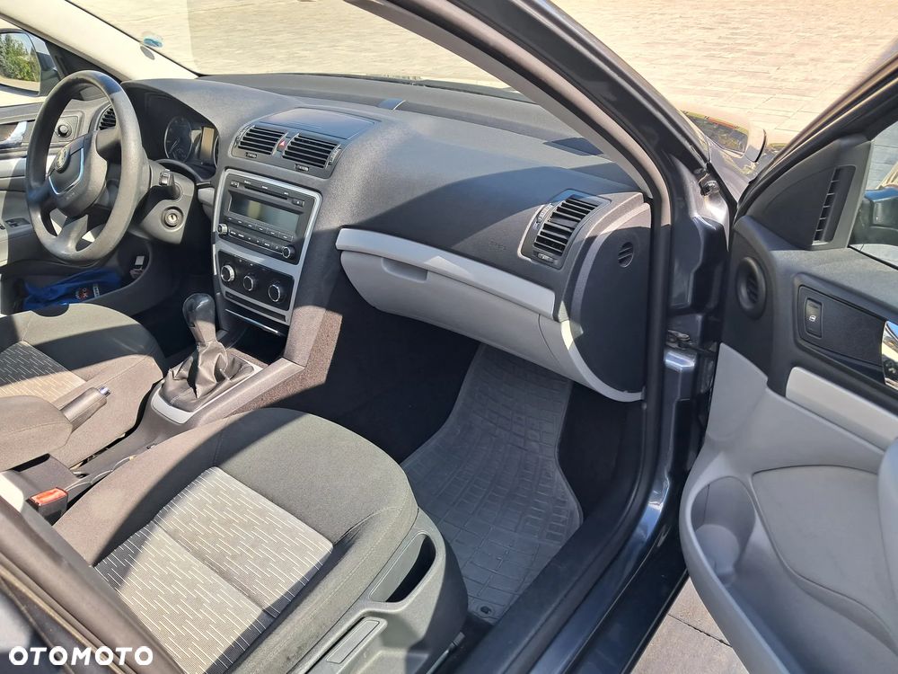 Skoda Octavia 1.4 TSI Ambition - 8