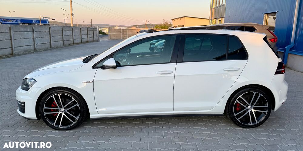Volkswagen Golf GTD 2.0 TDI SCR DSG - 15