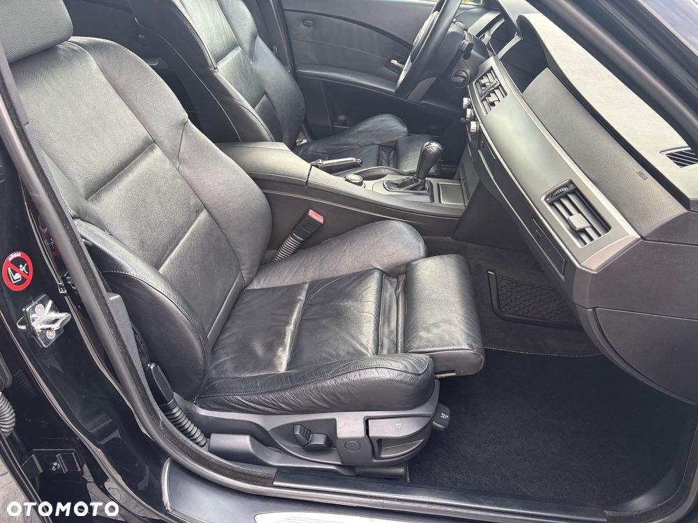 BMW Seria 5 - 16