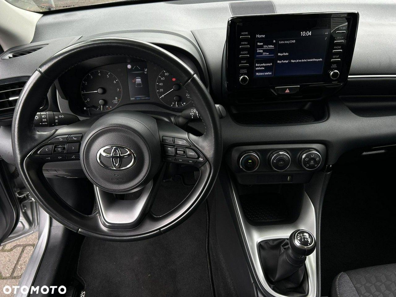 Toyota Yaris 1.0 Comfort - 15