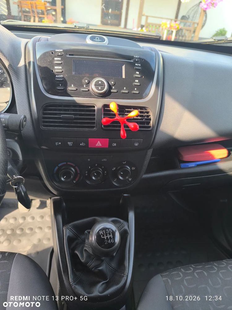 Fiat Doblo - 22