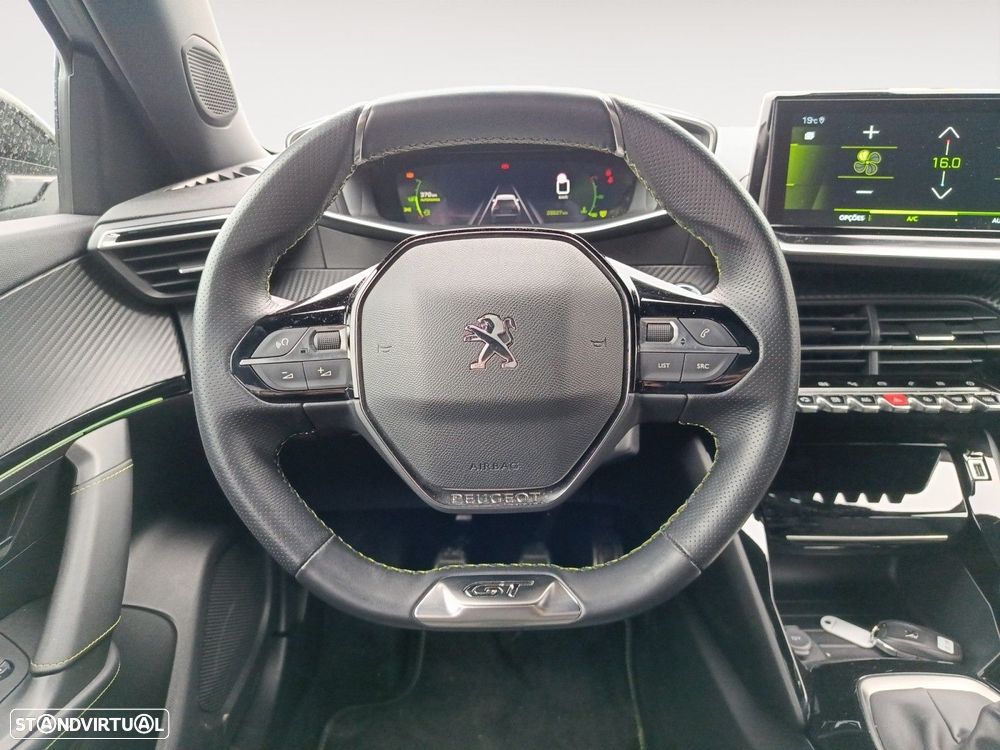 Peugeot 2008 1.2 PureTech GT - 12