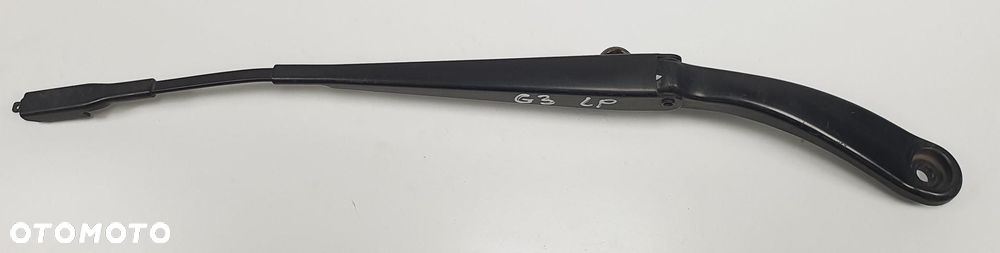 RAMIE WYCIERACZKI LEWE MERCEDES W176 EUROPA - 1