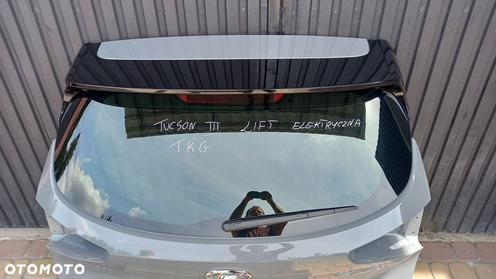 KLAPA TYŁ ELEKTRYCZNA tucson III LIFT KPL Z KAMERĄ TKG - 2