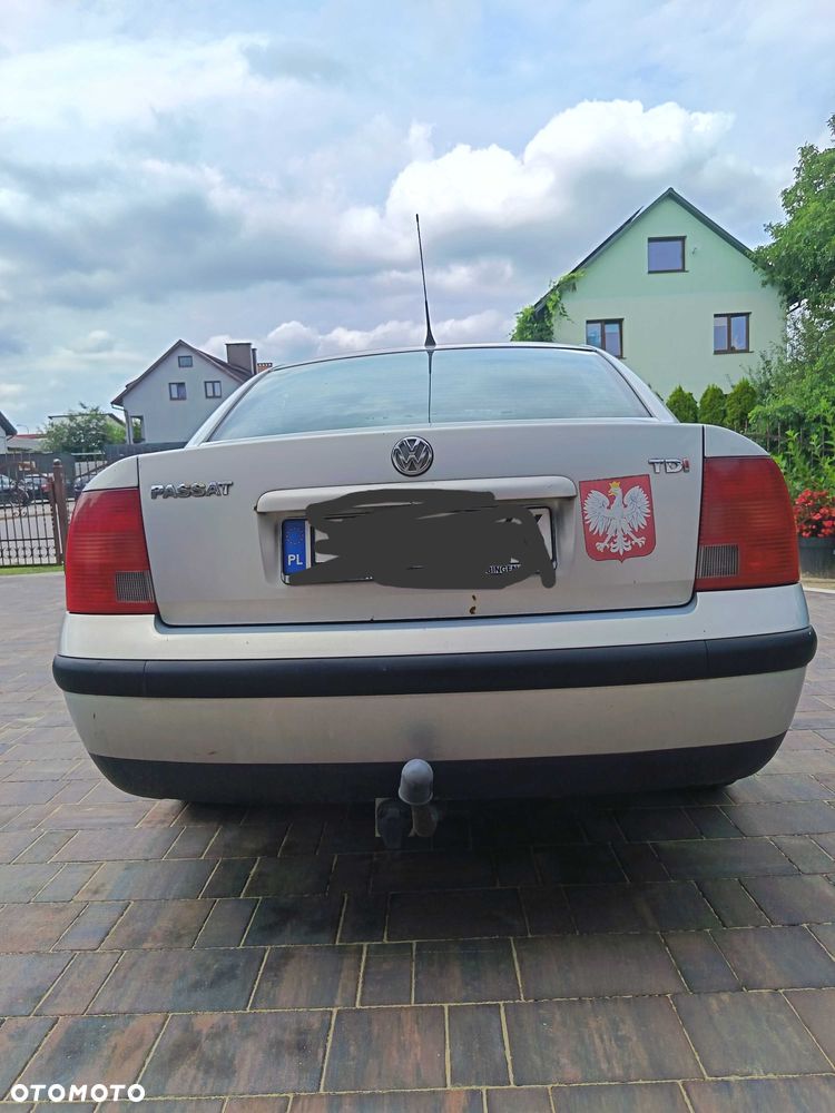 Volkswagen Passat - 5