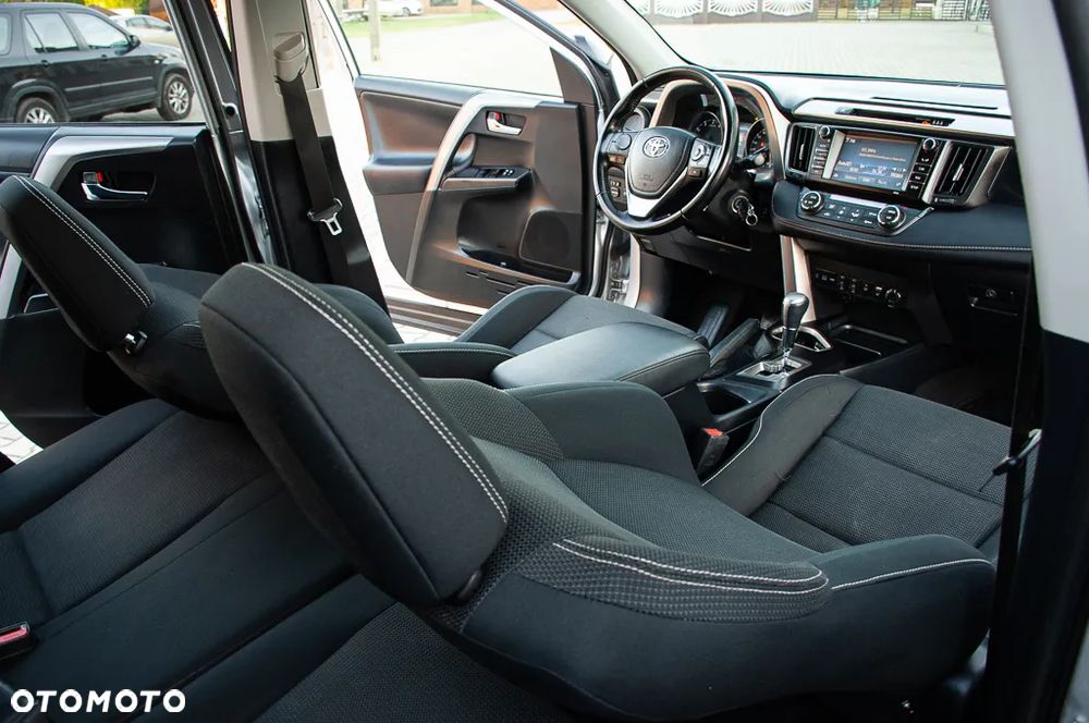 Toyota RAV4 2.0 Style 4x4 MS - 21