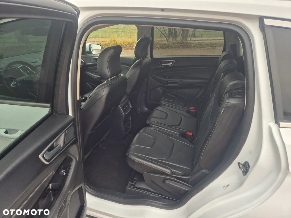 Ford S-Max 2.0 TDCi 4WD Titanium - 22