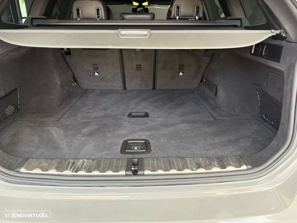 BMW 320 d Pack M Auto - 27