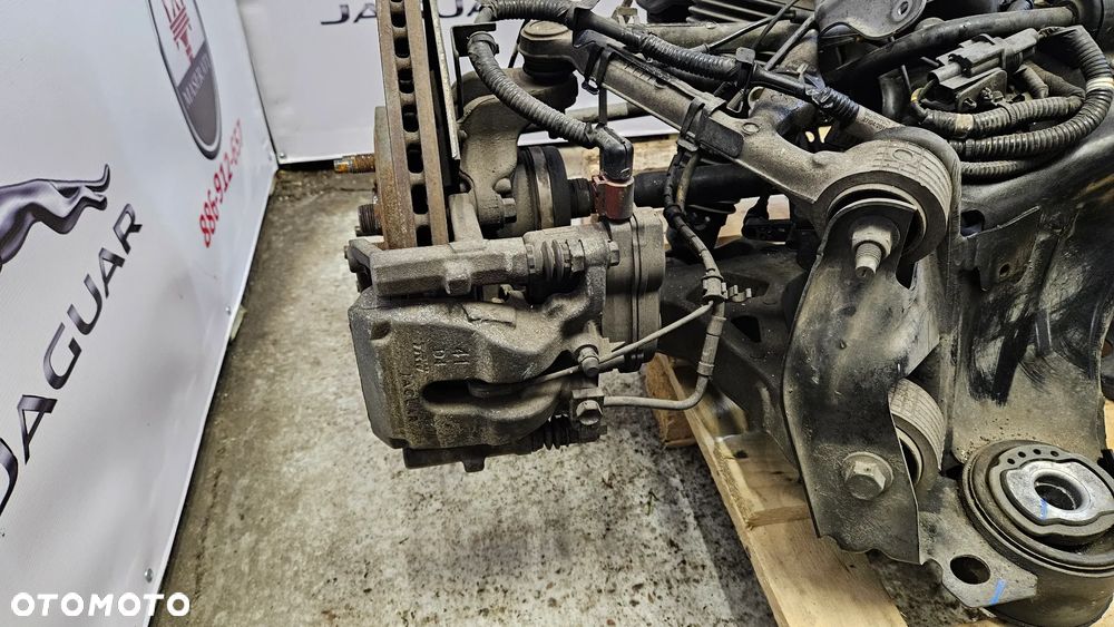 Jaguar XJ 351 LIFT 2015-2019 5.0 SC 508PS 510 KM Kompletne zawieszenie tylne Ława tył Sanki Dyfer Zwrotnica Most 2.56   Amortyzator tył Miech tylny prawy lewy  USA - 4
