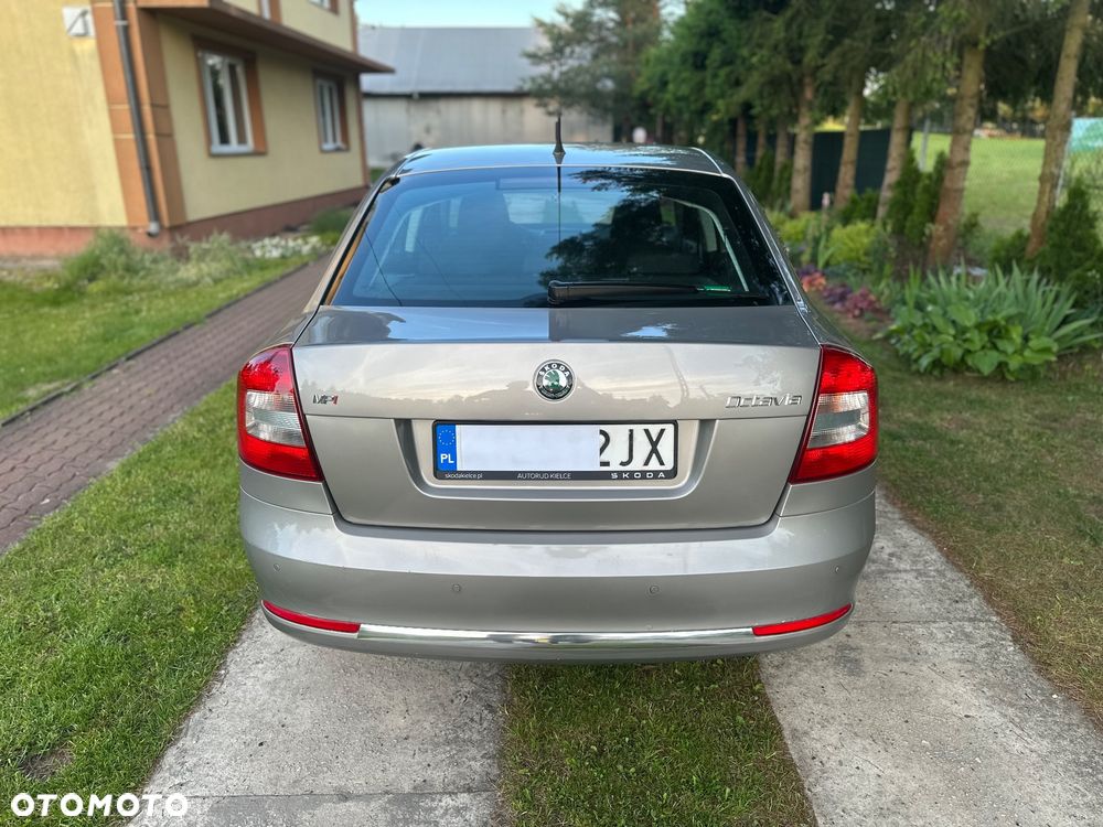 Skoda Octavia 1.6 Classic - 5