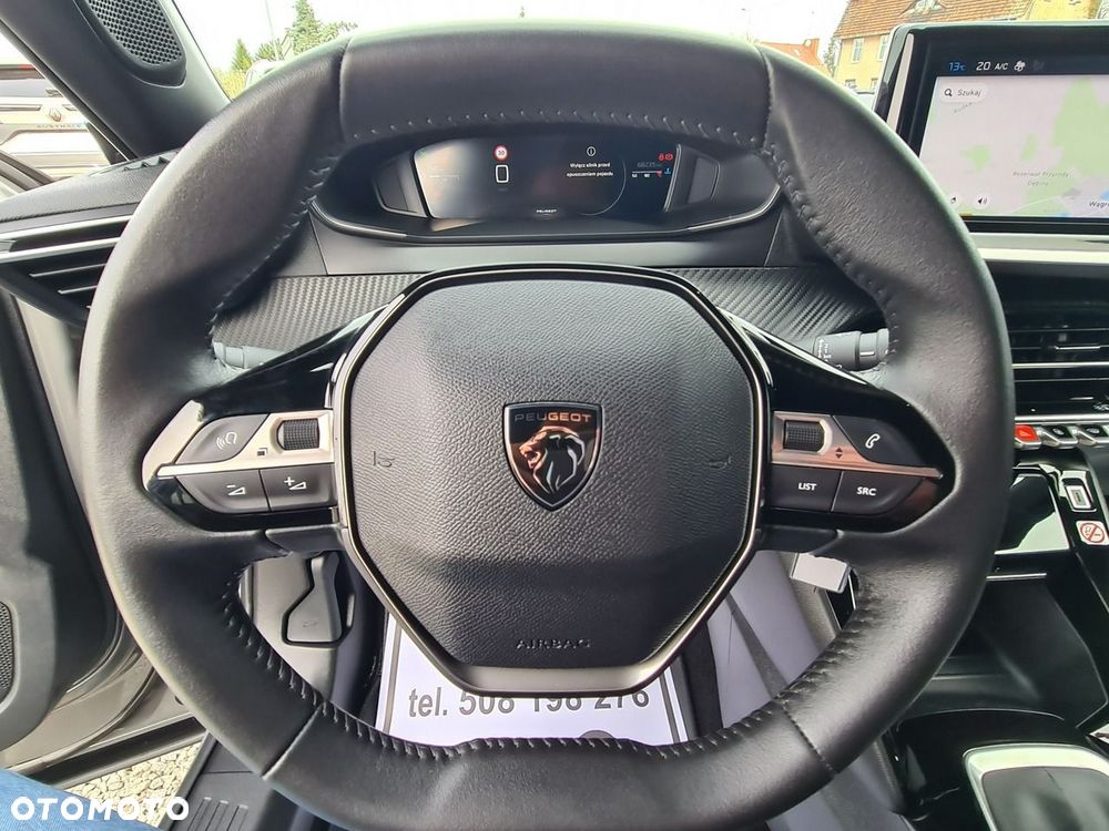 Peugeot 2008 PureTech 100 Allure S&S BVM6 - 23