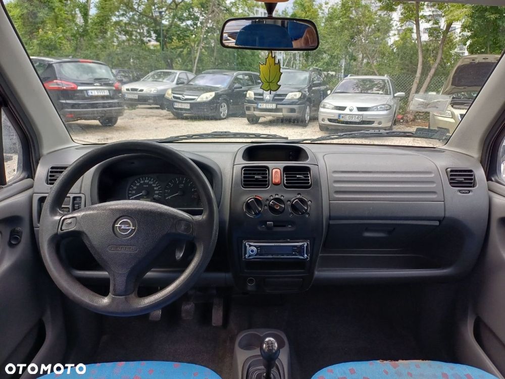 Opel Agila - 9