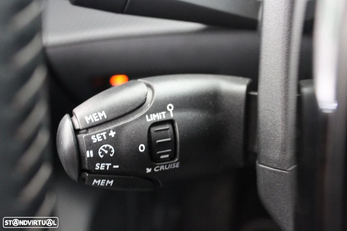 Peugeot e-208 50 kWh Active - 16