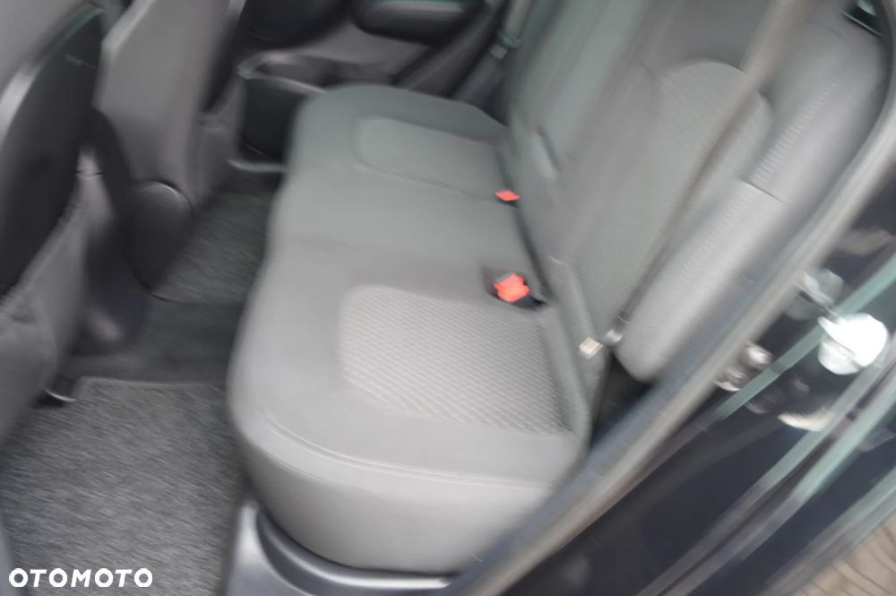 Hyundai ix35 1.6 GDI Comfort 2WD - 17