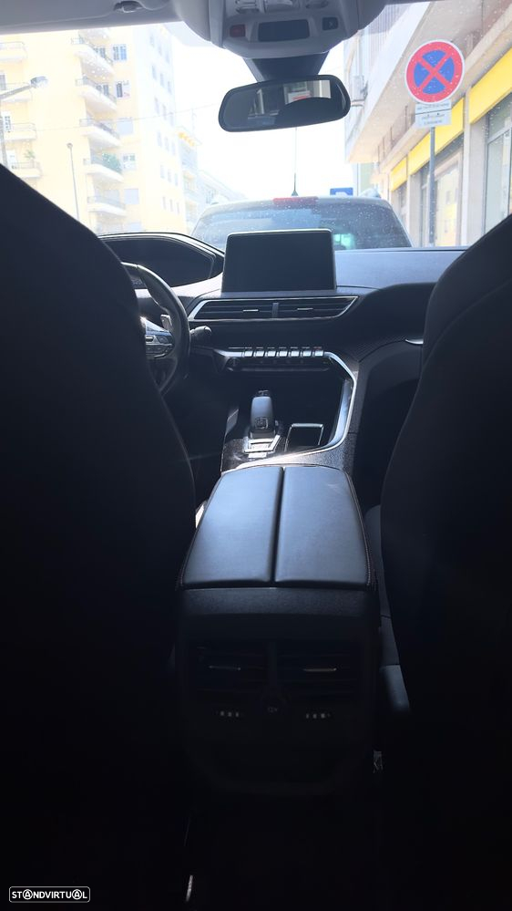 Peugeot 3008 BlueHDi 130 Stop & Start EAT8 Allure - 5
