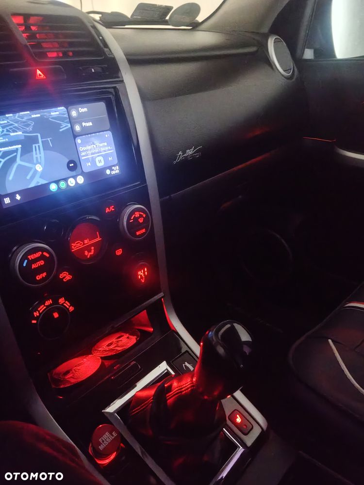 Suzuki Grand Vitara 1.9 DDiS - 12