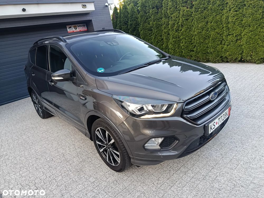 Ford Kuga 1.5 EcoBoost 2x4 ST-Line - 7