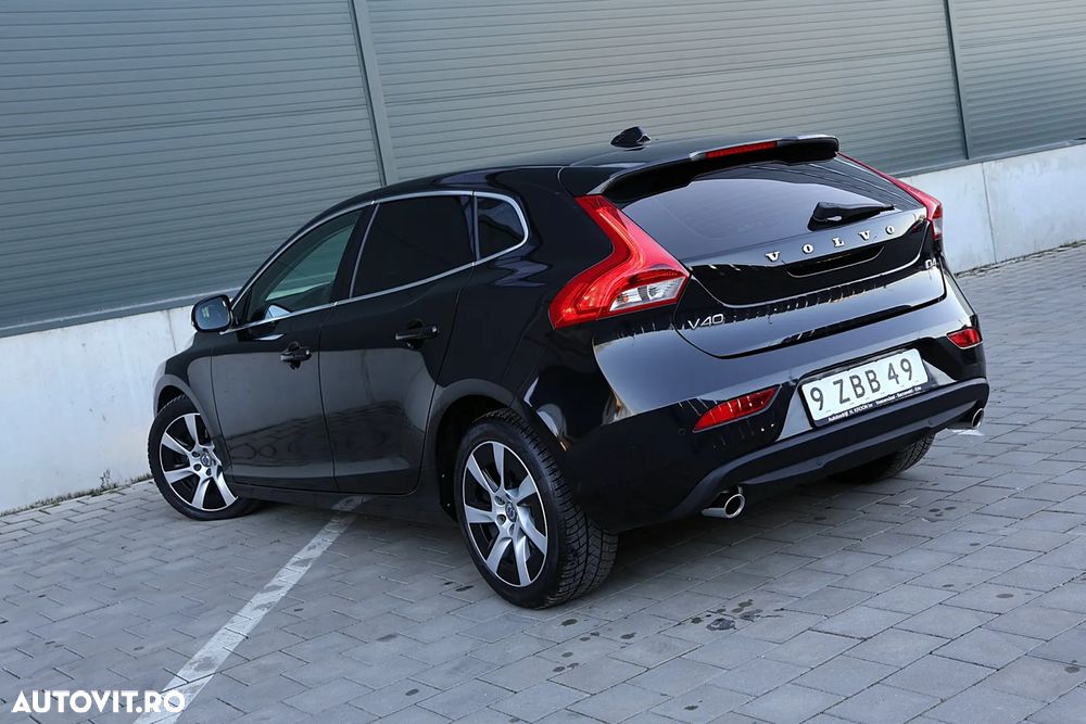 Volvo V40 D4 Summum - 6