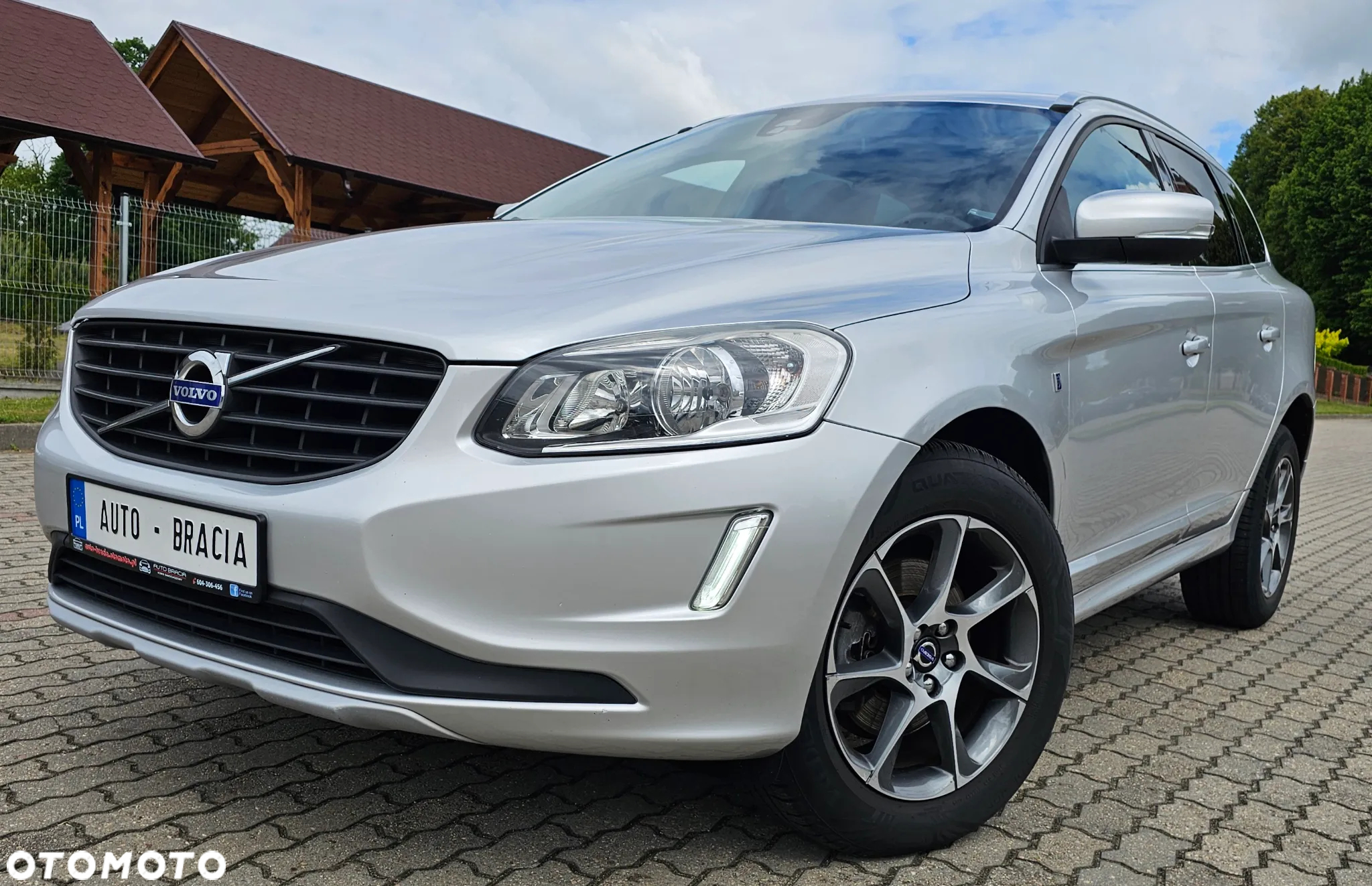 Volvo XC 60 D3 Drive-E Ocean Race - 32