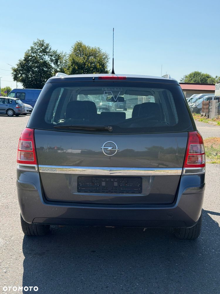 Opel Zafira 1.8 Family Plus - 7