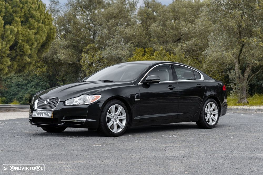 Jaguar XF 3.0 D V6 Luxury - 1