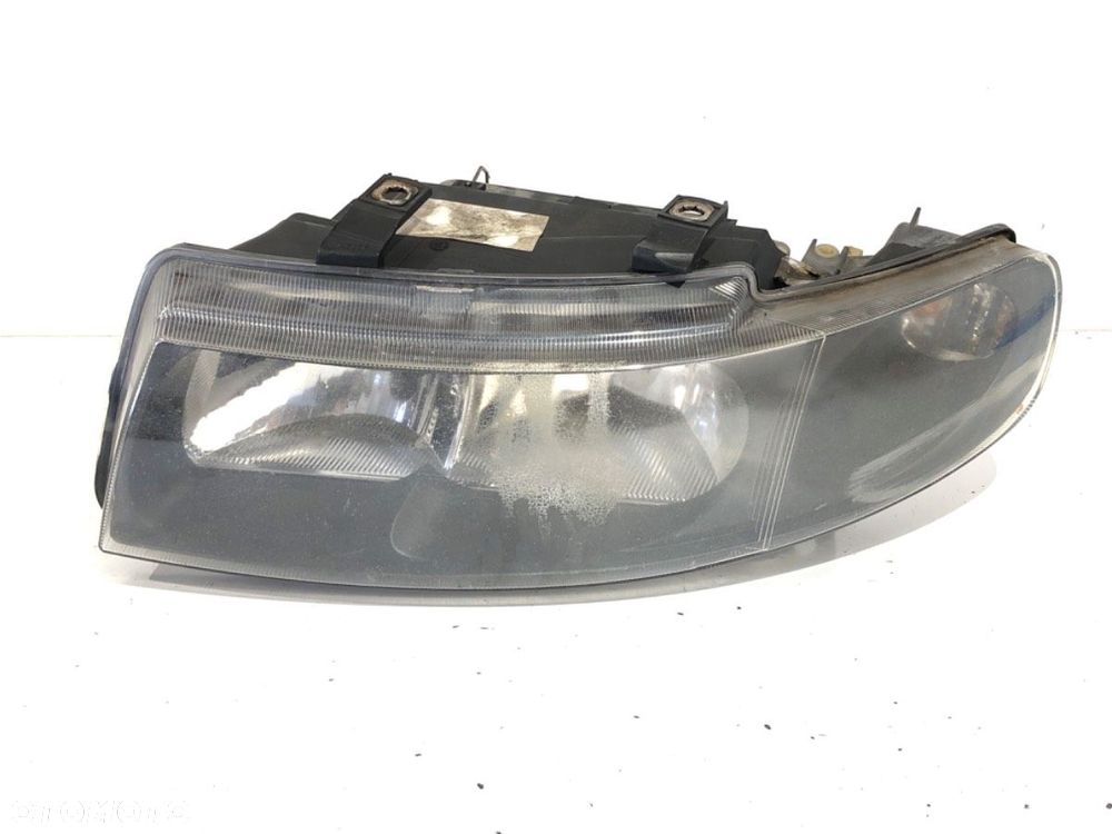 REFLEKTOR LEWY PRZÓD  SEAT LEON (1M1) 1999 - 2006 1.9 TDI 81 kW [110 KM] olej napędowy 1999 - 2006 - 1