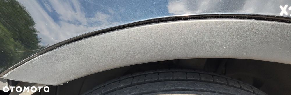 SIERP LISTWA BŁOTNIKA LEWY PRZÓD BMW X3 E83 - 2