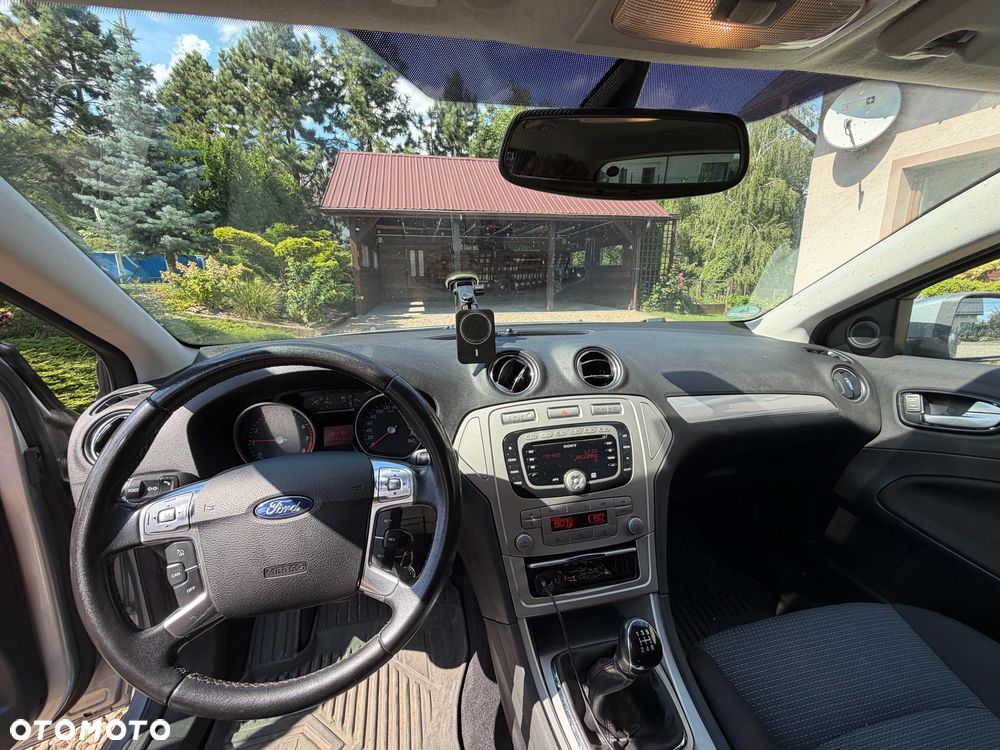 Ford Mondeo - 6