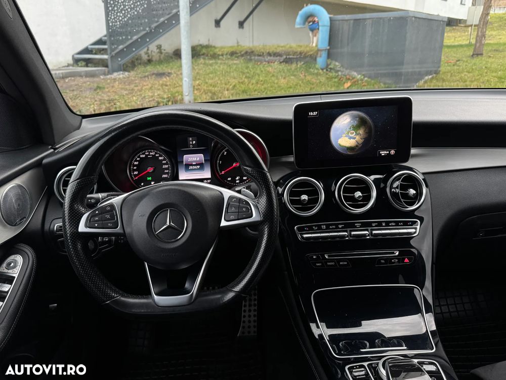 Mercedes-Benz GLC 250 d 4Matic 9G-TRONIC AMG Line - 10