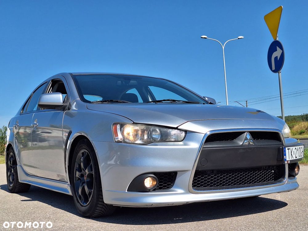 Mitsubishi Lancer 1.8 Intense - 2