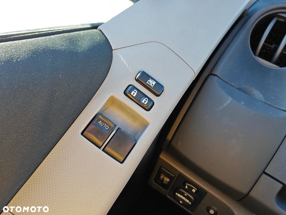 Toyota Yaris 1.0 Luna - 21